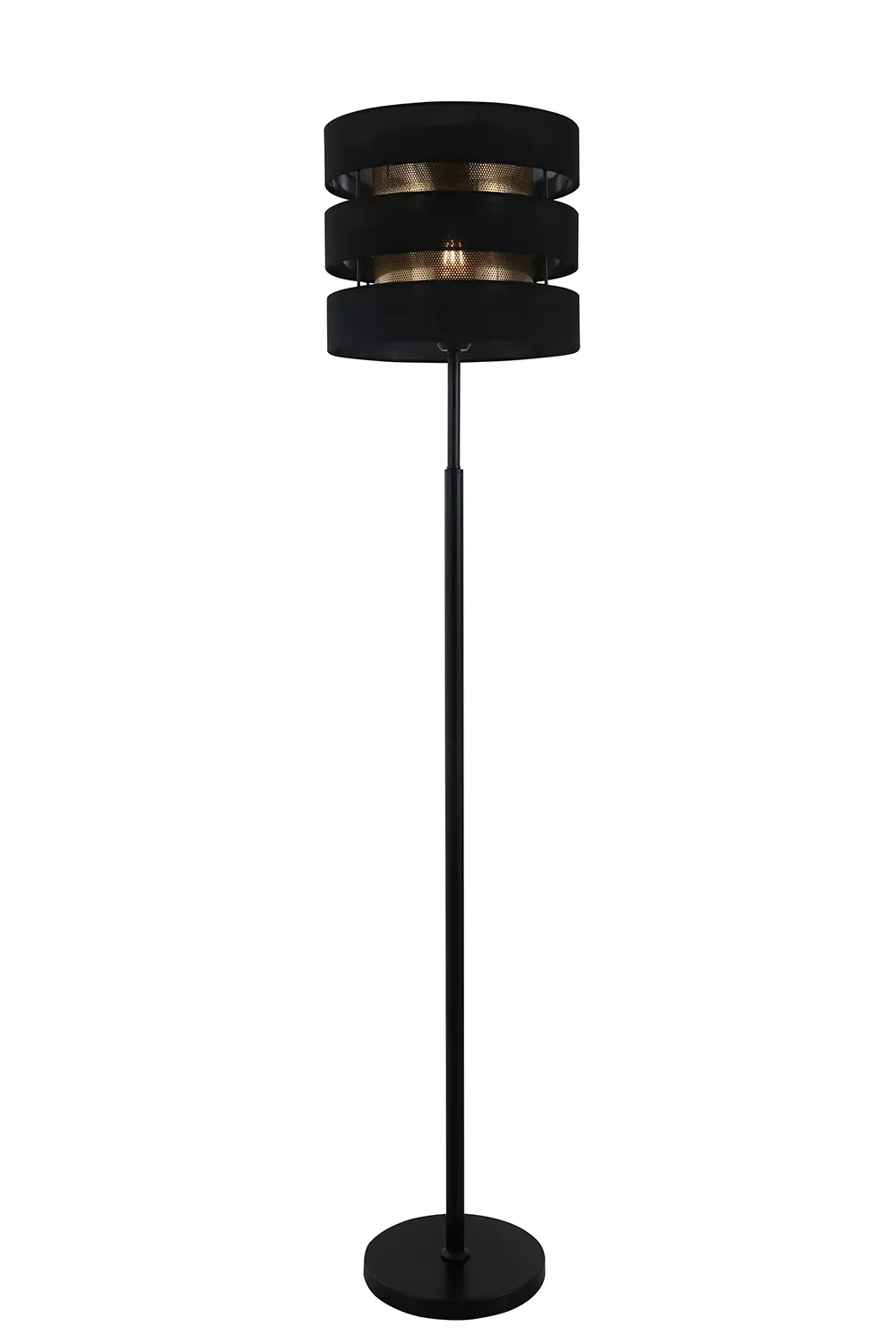 Bagaimana tata letak geometris lampu lantai hitam teduh mempengaruhi distribusi cahaya dan estetika spasial?